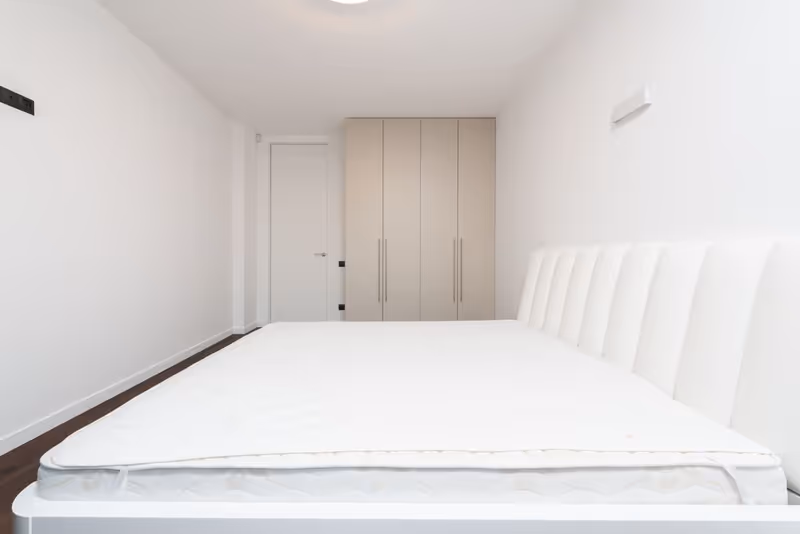 A mattress being sanitised with hot steam